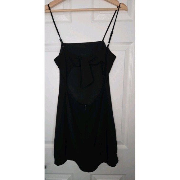Lulu's Sz S Black Short Dress Spaghetti Strap Cut Out Back Tie Across Top Hoco - Picture 4 of 8